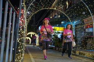 BIB: 1627
                            <button type="button" onclick="openModal(24677336)" class="btn btn-primary btn-sm float-right btn-popup" data-toggle="modal" data-target=".modal-high-quality">
                        <i class="fas fa-shopping-cart"></i> Add to Cart
                    </button>
                                            <button type="button" onclick="isThisMe(24677336, true)" class="btn btn-success btn-sm float-right btn-popup btn-isme hidden" data-toggle="tooltip" data-placement="bottom" title="นี่คือรูปของคุณใช่ไหม คลิกที่นี่เพื่อเอาเข้าอัลบั้ม">
                        <i class="fas fa-plus"></i> Add to album
                    </button>
                    <button type="button" onclick="isThisMe(24677336, false)" class="btn btn-warning btn-sm float-right btn-popup btn-isnotme hidden">
                        <i class="fas fa-ban"></i> Remove from album
                    </button>